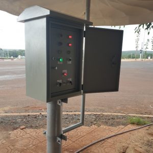 Tủ điều khiển đèn tín hiệu giao thông